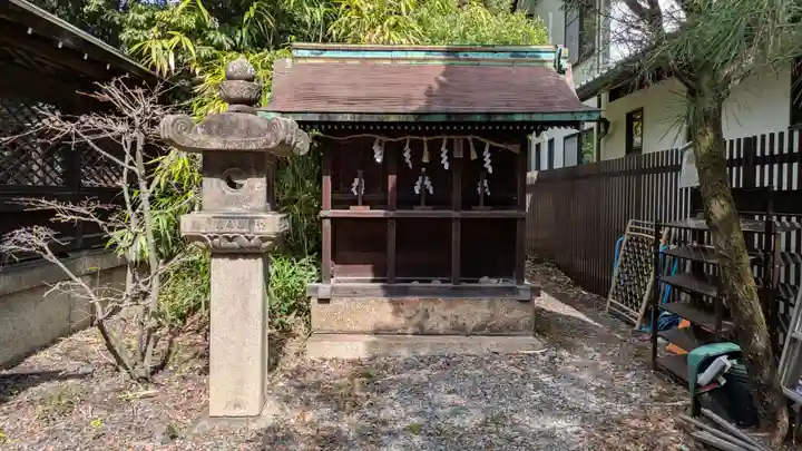 離宮八幡宮の末社・摂社