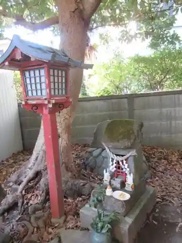 音松稲荷大明神の末社