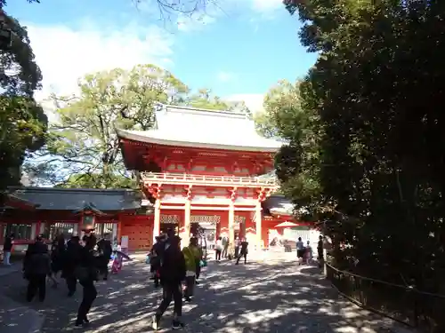 武蔵一宮氷川神社の山門