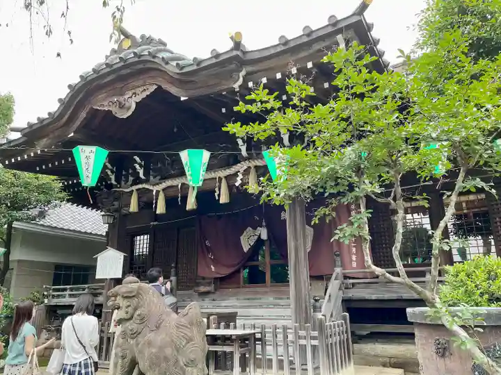 白山神社の本殿・本堂