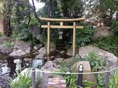 愛宕神社の末社・摂社