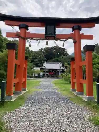 丹生官省符神社の鳥居