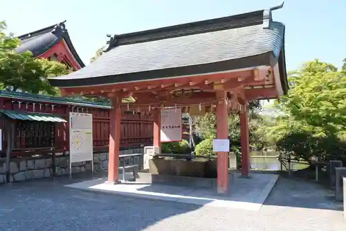津島神社の手水舎
