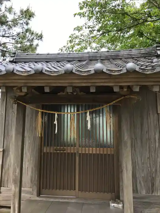 亀島神社の本殿・本堂