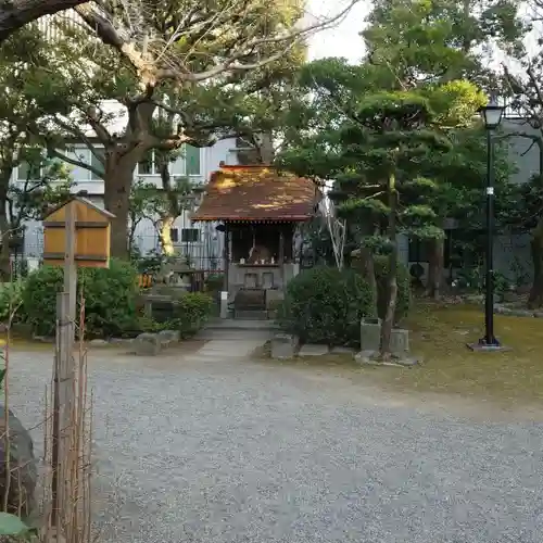 駒止稲荷神社の末社・摂社