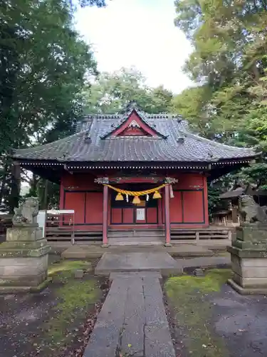 中氷川神社の本殿・本堂