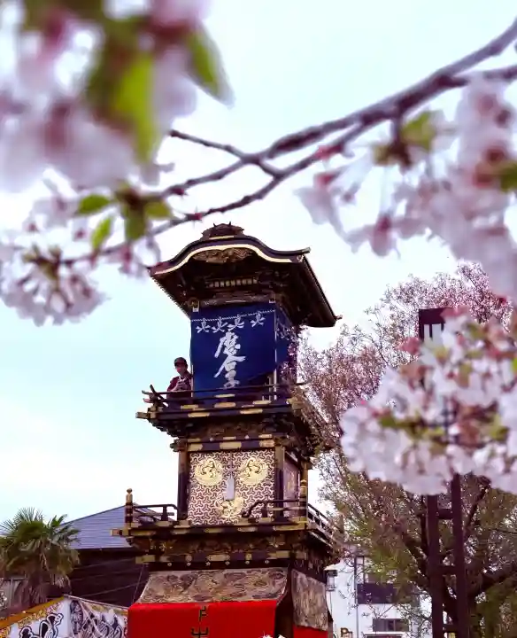三光稲荷神社の{uncategorized: "未分類", other: "その他", undefined: "問題あり", building: "その他建物", grave: "お墓", sacred_gate: "鳥居", guardian: "狛犬", statue: "像", buddha: "仏像", history: "歴史", nature: "自然", garden: "庭園", animal: "動物", pagoda: "塔", temizu: "手水舎", mountain_gate: "山門・神門", sanctuary: "本殿・本堂", subordinate: "末社・摂社", art: "芸術", scenery: "景色", jizo: "地蔵", ema: "絵馬", goshuin: "御朱印", omikuji: "おみくじ", items: "授与品その他", amulet: "お守り", goshuincho: "御朱印帳", eats: "食事", festival: "お祭り", votive_dance: "神楽", shichigosan: "七五三参", wedding: "結婚式", experience: "体験その他", initially: "初詣", around: "周辺", anti_infection: "感染症対策"}