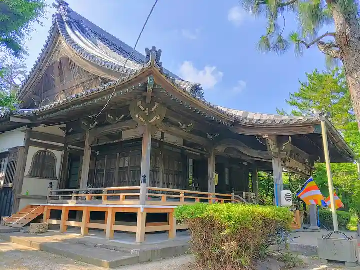 應仁寺の本殿・本堂