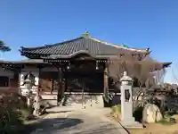 常楽寺の本殿・本堂