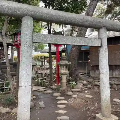 四本木稲荷神社(東京都)