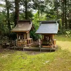 鬼越神社の末社