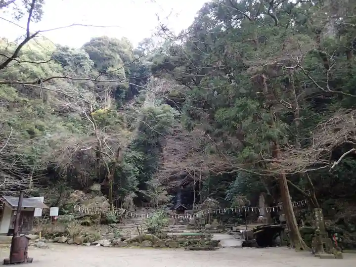 石上神社のその他建物