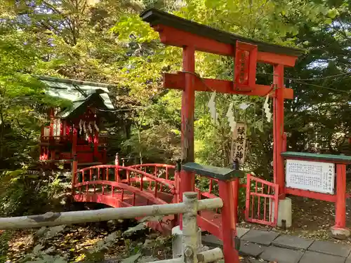 白石神社の末社・摂社
