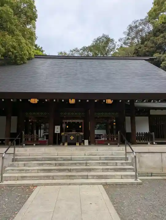 乃木神社の{uncategorized: "未分類", other: "その他", undefined: "問題あり", building: "その他建物", grave: "お墓", sacred_gate: "鳥居", guardian: "狛犬", statue: "像", buddha: "仏像", history: "歴史", nature: "自然", garden: "庭園", animal: "動物", pagoda: "塔", temizu: "手水舎", mountain_gate: "山門・神門", sanctuary: "本殿・本堂", subordinate: "末社・摂社", art: "芸術", scenery: "景色", jizo: "地蔵", ema: "絵馬", goshuin: "御朱印", omikuji: "おみくじ", items: "授与品その他", amulet: "お守り", goshuincho: "御朱印帳", eats: "食事", festival: "お祭り", votive_dance: "神楽", shichigosan: "七五三参", wedding: "結婚式", experience: "体験その他", initially: "初詣", around: "周辺", anti_infection: "感染症対策"}