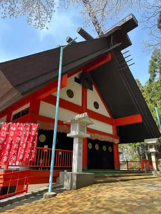 宝徳山稲荷大社の本殿・本堂