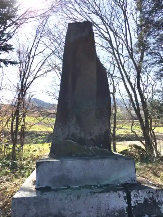 八幡神社の建物その他