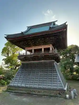 石堂寺の{uncategorized: "未分類", other: "その他", undefined: "問題あり", building: "その他建物", grave: "お墓", sacred_gate: "鳥居", guardian: "狛犬", statue: "像", buddha: "仏像", history: "歴史", nature: "自然", garden: "庭園", animal: "動物", pagoda: "塔", temizu: "手水舎", mountain_gate: "山門・神門", sanctuary: "本殿・本堂", subordinate: "末社・摂社", art: "芸術", scenery: "景色", jizo: "地蔵", ema: "絵馬", goshuin: "御朱印", omikuji: "おみくじ", items: "授与品その他", amulet: "お守り", goshuincho: "御朱印帳", eats: "食事", festival: "お祭り", votive_dance: "神楽", shichigosan: "七五三参", wedding: "結婚式", experience: "体験その他", initially: "初詣", around: "周辺", anti_infection: "感染症対策"}