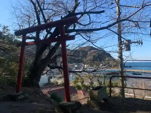 稲荷神社の鳥居