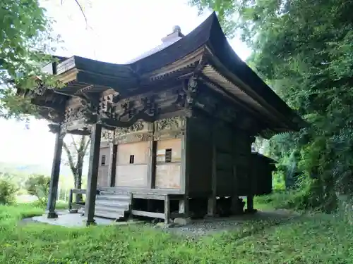 平石馬頭尊堂の本殿