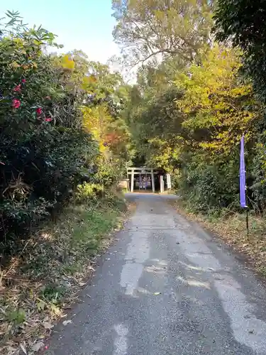 村屋坐弥冨都比売神社のその他建物