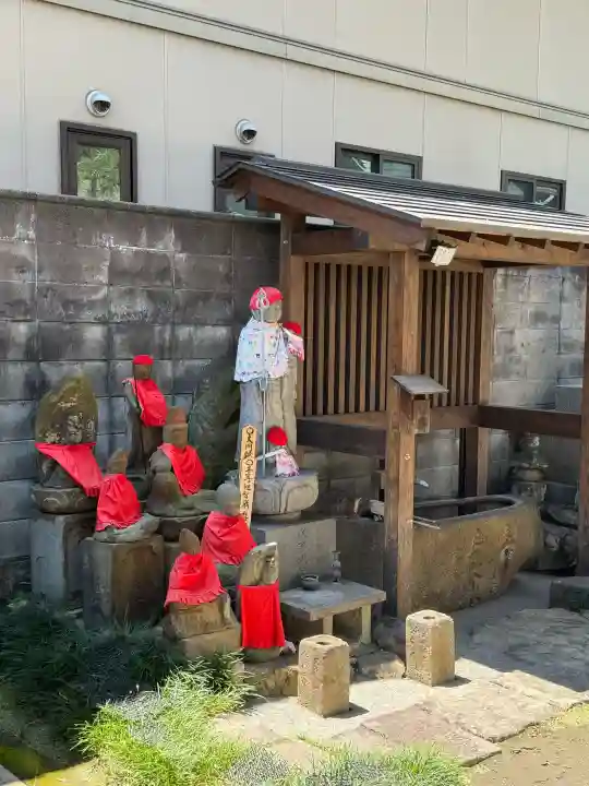 林貞寺の{uncategorized: "未分類", other: "その他", undefined: "問題あり", building: "その他建物", grave: "お墓", sacred_gate: "鳥居", guardian: "狛犬", statue: "像", buddha: "仏像", history: "歴史", nature: "自然", garden: "庭園", animal: "動物", pagoda: "塔", temizu: "手水舎", mountain_gate: "山門・神門", sanctuary: "本殿・本堂", subordinate: "末社・摂社", art: "芸術", scenery: "景色", jizo: "地蔵", ema: "絵馬", goshuin: "御朱印", omikuji: "おみくじ", items: "授与品その他", amulet: "お守り", goshuincho: "御朱印帳", eats: "食事", festival: "お祭り", votive_dance: "神楽", shichigosan: "七五三参", wedding: "結婚式", experience: "体験その他", initially: "初詣", around: "周辺", anti_infection: "感染症対策"}