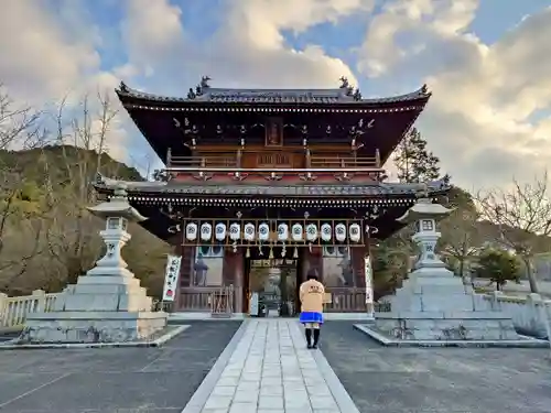 石鎚神社 口之宮 本社の山門・神門