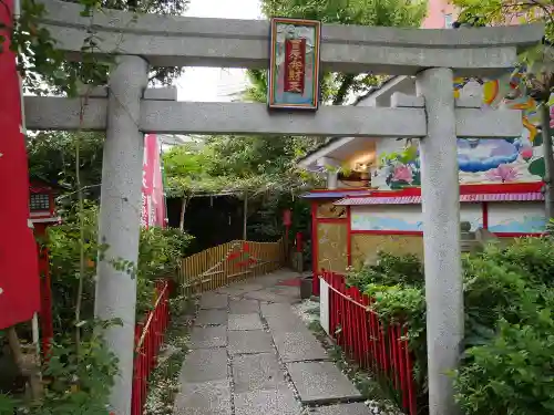 吉原弁財天本宮（吉原神社奥宮）の鳥居