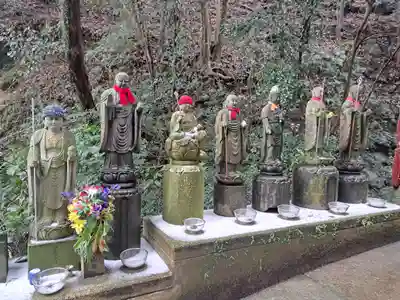 紅葉ヶ滝薬師堂(福岡県)