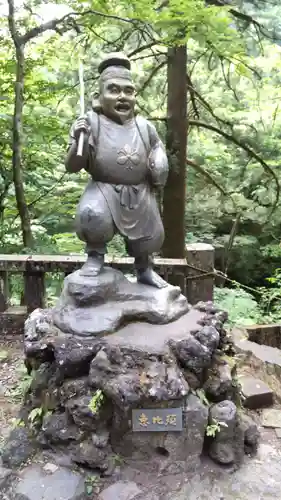 榛名神社の像