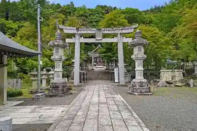 意冨布良神社の鳥居