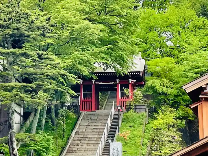 光泉寺の山門・神門