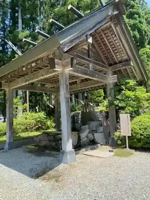 八海山尊神社(新潟県)