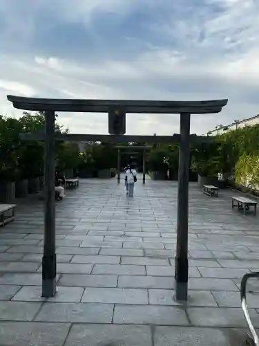 鉄道神社の{uncategorized: "未分類", other: "その他", undefined: "問題あり", building: "その他建物", grave: "お墓", sacred_gate: "鳥居", guardian: "狛犬", statue: "像", buddha: "仏像", history: "歴史", nature: "自然", garden: "庭園", animal: "動物", pagoda: "塔", temizu: "手水舎", mountain_gate: "山門・神門", sanctuary: "本殿・本堂", subordinate: "末社・摂社", art: "芸術", scenery: "景色", jizo: "地蔵", ema: "絵馬", goshuin: "御朱印", omikuji: "おみくじ", items: "授与品その他", amulet: "お守り", goshuincho: "御朱印帳", eats: "食事", festival: "お祭り", votive_dance: "神楽", shichigosan: "七五三参", wedding: "結婚式", experience: "体験その他", initially: "初詣", around: "周辺", anti_infection: "感染症対策"}