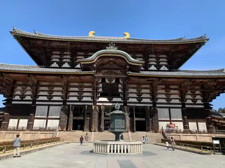 東大寺の本殿・本堂