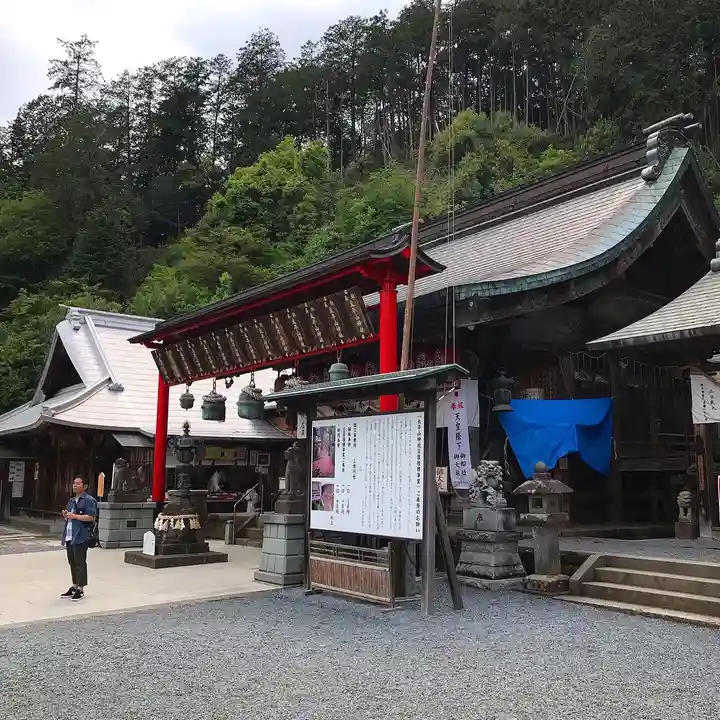 太平山神社の本殿・本堂