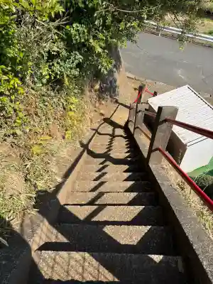 榎稲荷神社・蚕影神社の{uncategorized: "未分類", other: "その他", undefined: "問題あり", building: "その他建物", grave: "お墓", sacred_gate: "鳥居", guardian: "狛犬", statue: "像", buddha: "仏像", history: "歴史", nature: "自然", garden: "庭園", animal: "動物", pagoda: "塔", temizu: "手水舎", mountain_gate: "山門・神門", sanctuary: "本殿・本堂", subordinate: "末社・摂社", art: "芸術", scenery: "景色", jizo: "地蔵", ema: "絵馬", goshuin: "御朱印", omikuji: "おみくじ", items: "授与品その他", amulet: "お守り", goshuincho: "御朱印帳", eats: "食事", festival: "お祭り", votive_dance: "神楽", shichigosan: "七五三参", wedding: "結婚式", experience: "体験その他", initially: "初詣", around: "周辺", anti_infection: "感染症対策"}