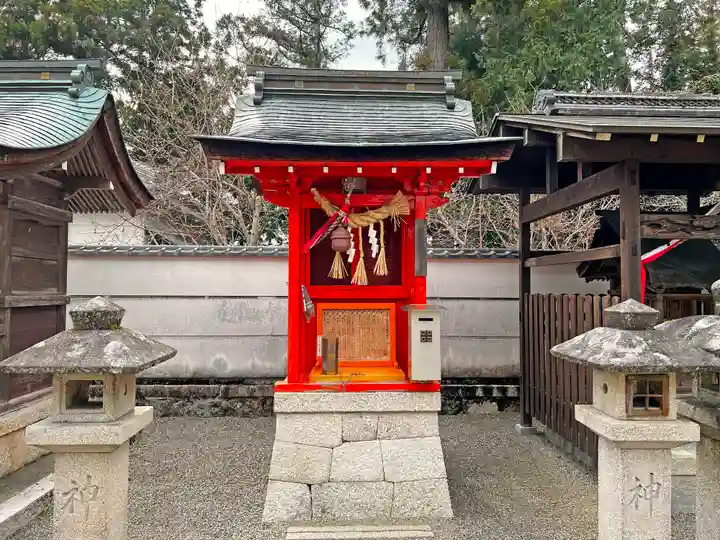 沙沙貴神社の末社・摂社