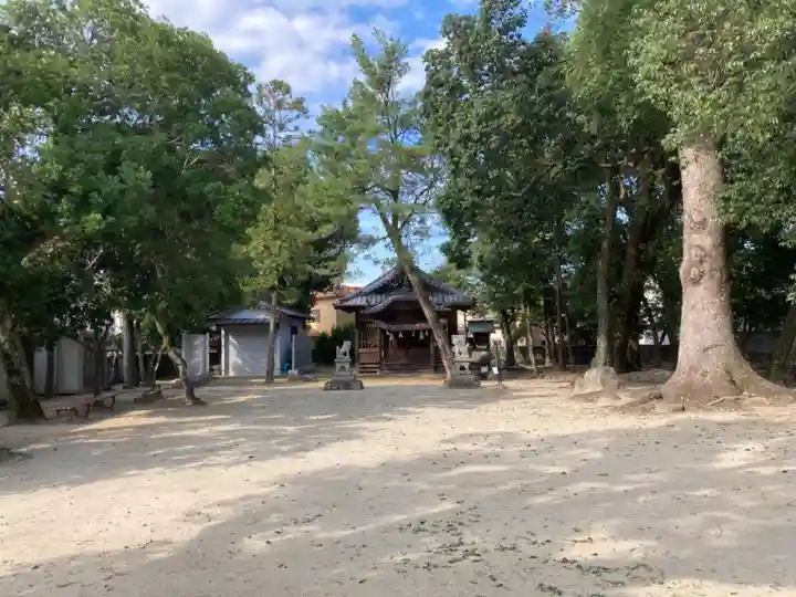 東山神社の景色