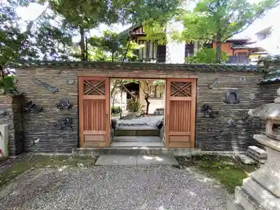 豊彦稲荷社(法王町)のその他建物