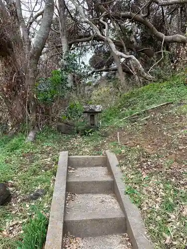 高皇産靈神社の末社