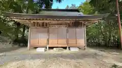 伊尼神社の建物その他