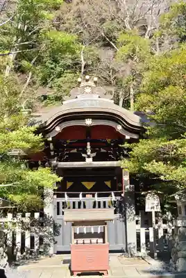 鶴岡八幡宮の末社・摂社