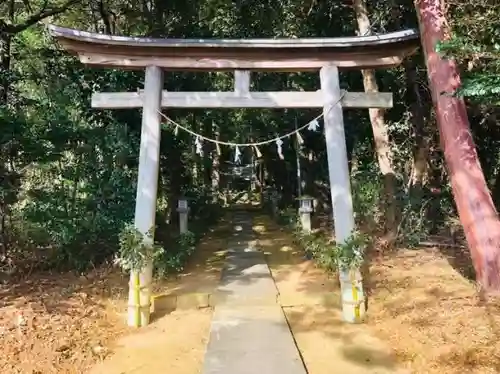 籰繰神社の鳥居