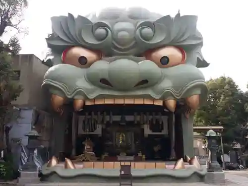 難波八阪神社の狛犬