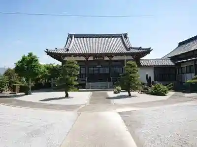 長慶寺の本殿