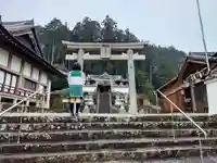 春日神社 (西田原)の鳥居