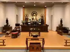 一行院　千日谷会堂の本殿