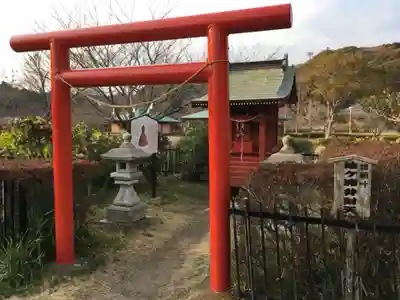 鏡峯神社の末社・摂社