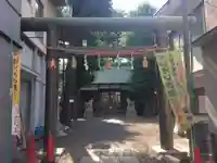 諏訪神社の鳥居