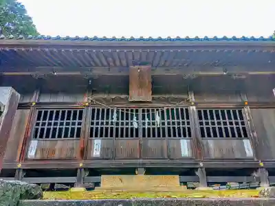 志賀神社の本殿・本堂